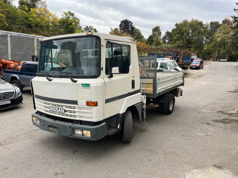 Nissan L35 Бордови с КРАН, снимка 5 - Бусове и автобуси - 46743543