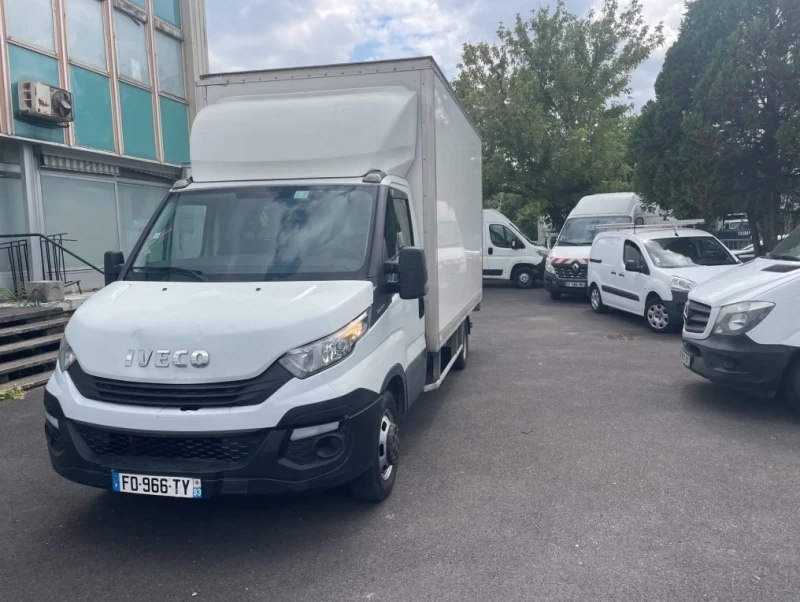 Iveco Daily Б Категория 3.5 Т, снимка 2 - Бусове и автобуси - 47508652