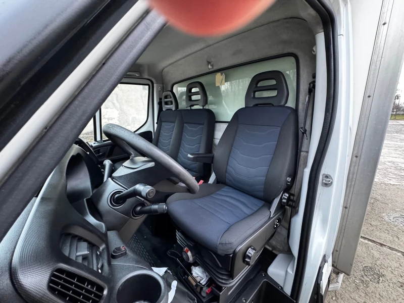 Iveco Daily Б Категория 3.5 Т, снимка 13 - Бусове и автобуси - 47508652