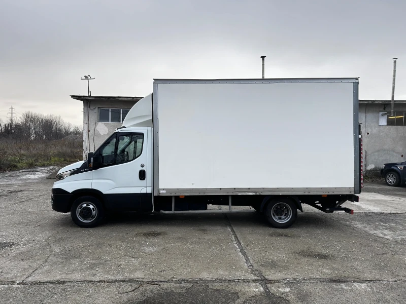 Iveco Daily Б Категория 3.5 Т, снимка 6 - Бусове и автобуси - 47508652