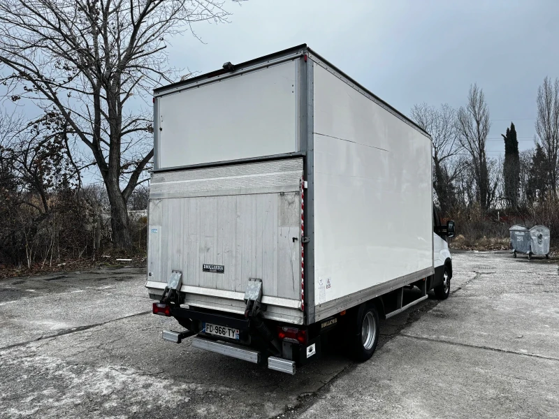 Iveco Daily Б Категория 3.5 Т, снимка 5 - Бусове и автобуси - 47508652