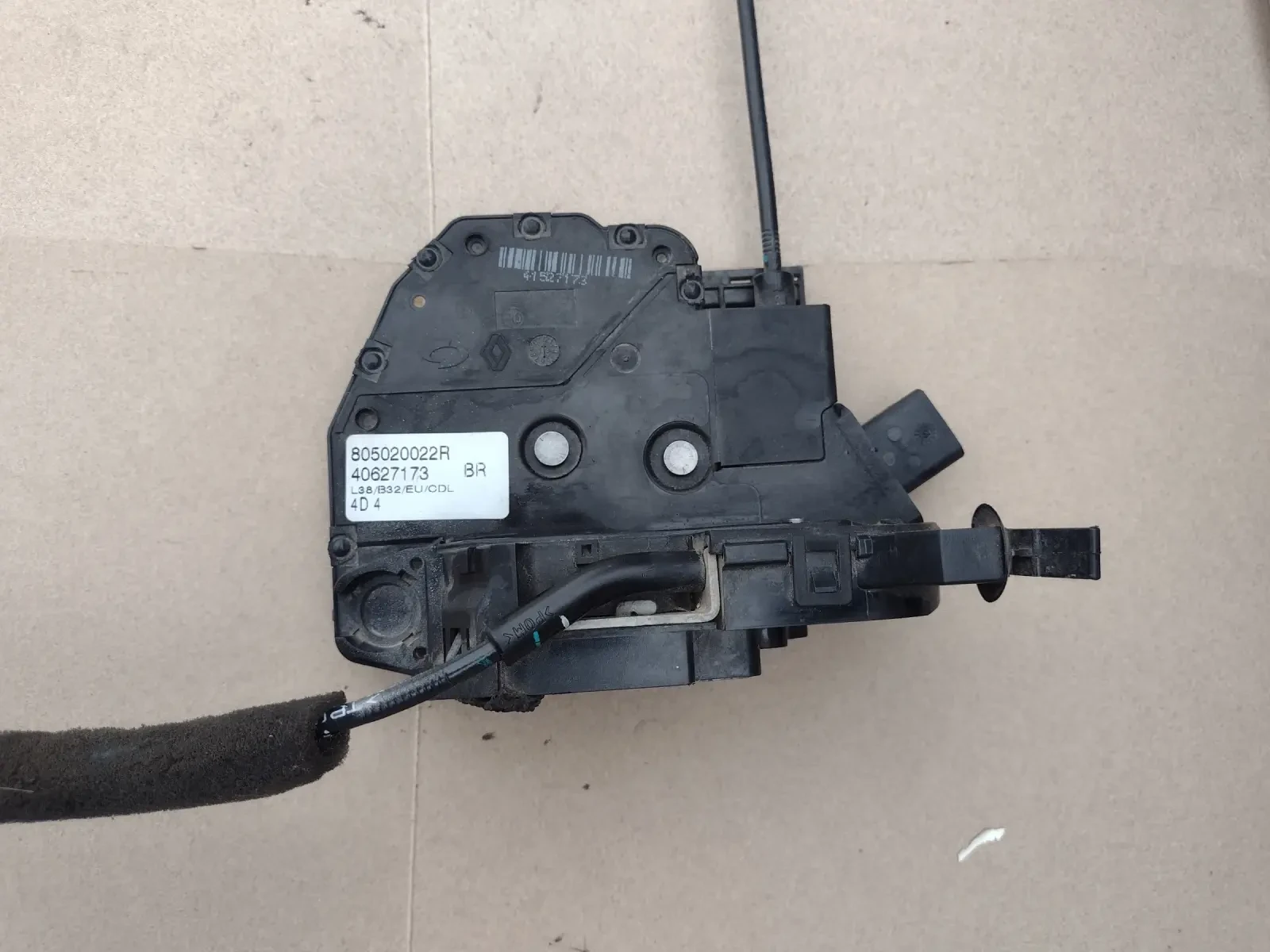 805020022R       Renault Fluence  40627173 | Mobile.bg   1