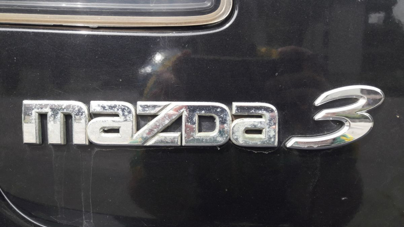 Mazda 3  Бензин 1.6 facelift, снимка 16 - Автомобили и джипове - 46233898