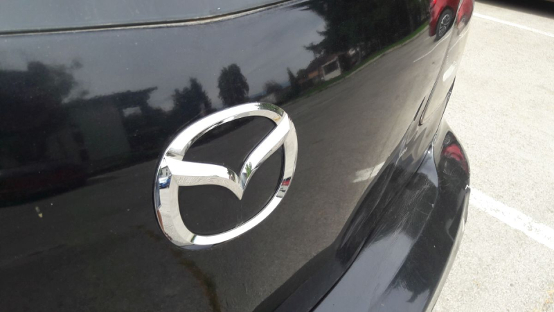 Mazda 3  Бензин 1.6 facelift, снимка 15 - Автомобили и джипове - 46233898