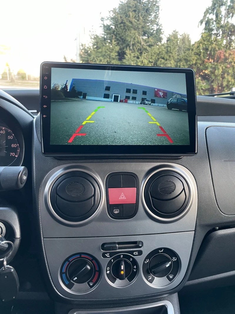 Fiat Qubo 1.4i газ/бензин, снимка 10 - Автомобили и джипове - 53011929