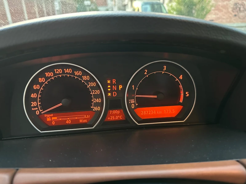 BMW 730 3.0 D, снимка 11 - Автомобили и джипове - 47365057