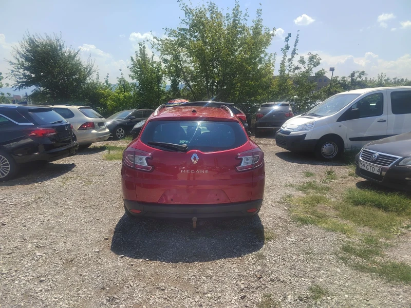 Renault Megane 1.6 BENZIN /GAZ , снимка 5 - Автомобили и джипове - 48622198