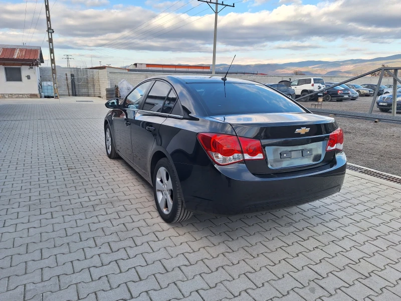 Chevrolet Cruze 2.0D, снимка 4 - Автомобили и джипове - 49002713