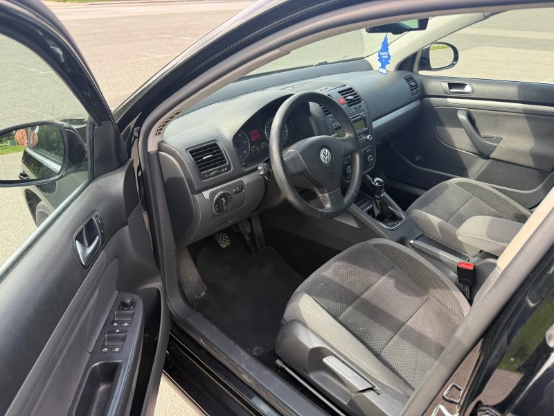 VW Golf 1.9TDI-105kc, снимка 10 - Автомобили и джипове - 52398930