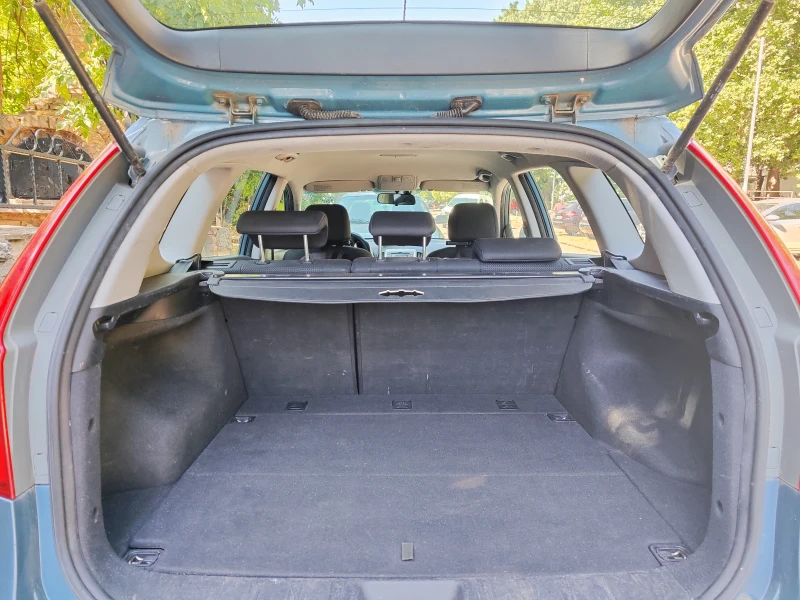 Hyundai I30 CW, снимка 14 - Автомобили и джипове - 52393980