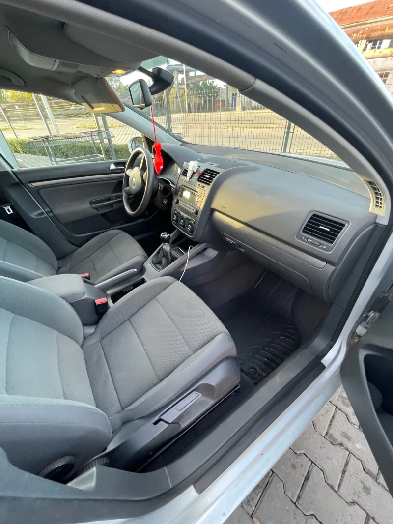 VW Golf, снимка 11 - Автомобили и джипове - 52455011