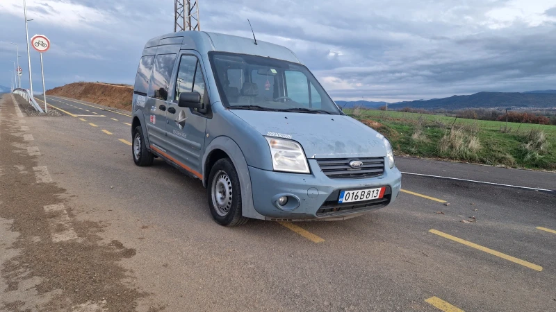 Ford Tourneo Connect 1.8TDCI, снимка 3 - Автомобили и джипове - 52515253