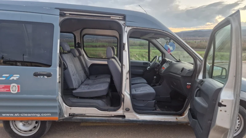 Ford Tourneo Connect 1.8TDCI, снимка 11 - Автомобили и джипове - 52515253
