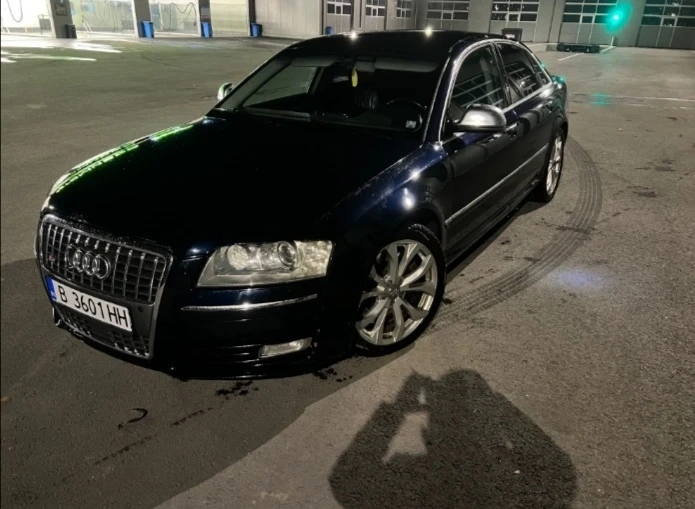 Audi S8 Audi S8 5.2 v10 , снимка 1 - Автомобили и джипове - 48403523