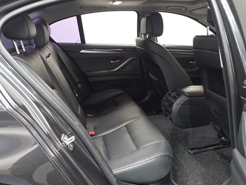 BMW 525 525d xDrive| 204к.с.| ВКЛ.ТЕХНОТЕСТ, снимка 12 - Автомобили и джипове - 55610461