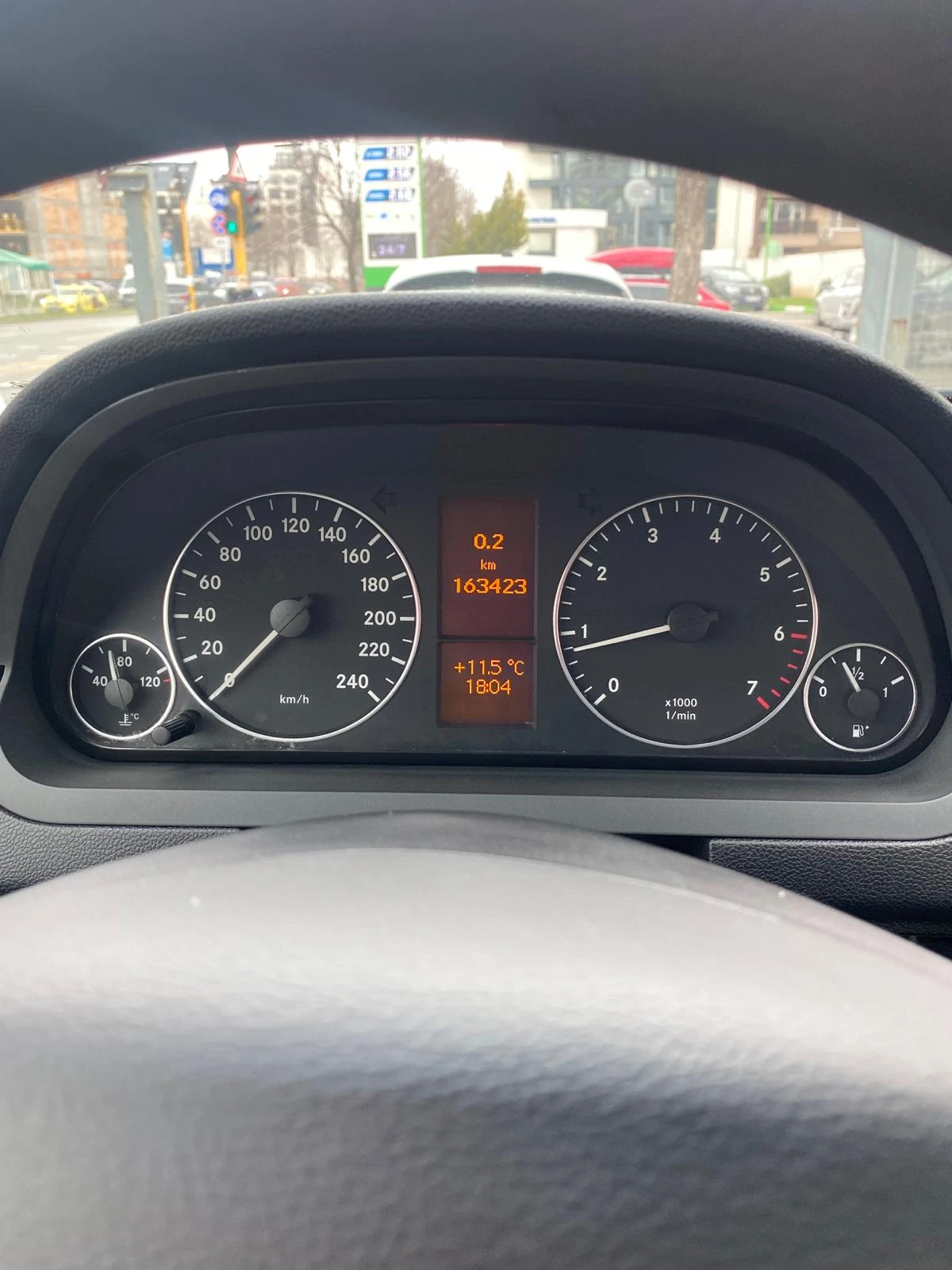 Mercedes-Benz A 150 1.5 95 к.с. | Mobile.bg — изображение 11