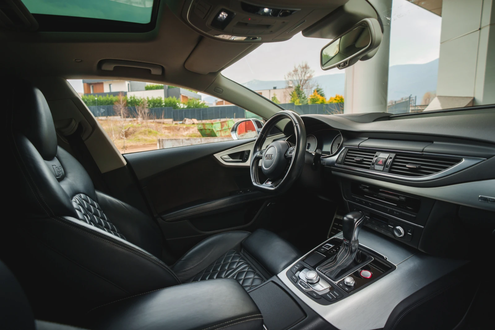Audi S7 Sportback V8 4.0TFSI - изображение 9