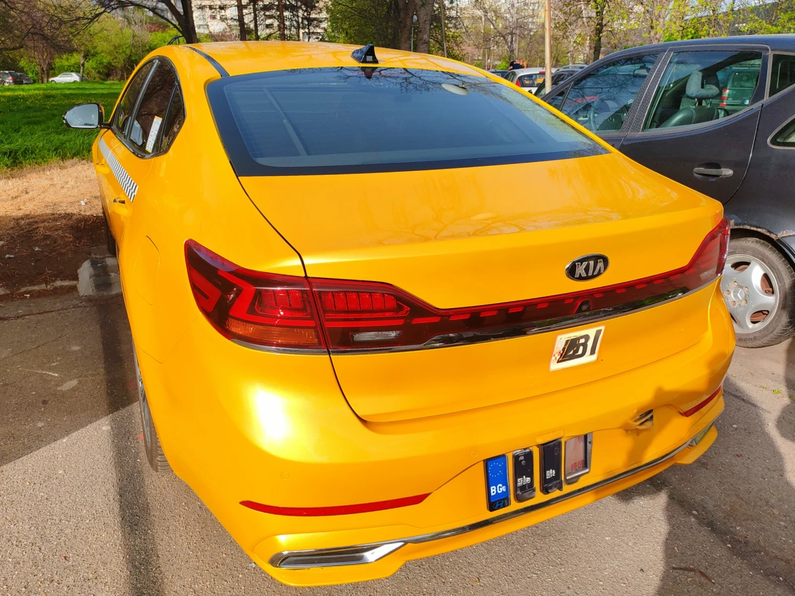 Kia K7  - изображение 2