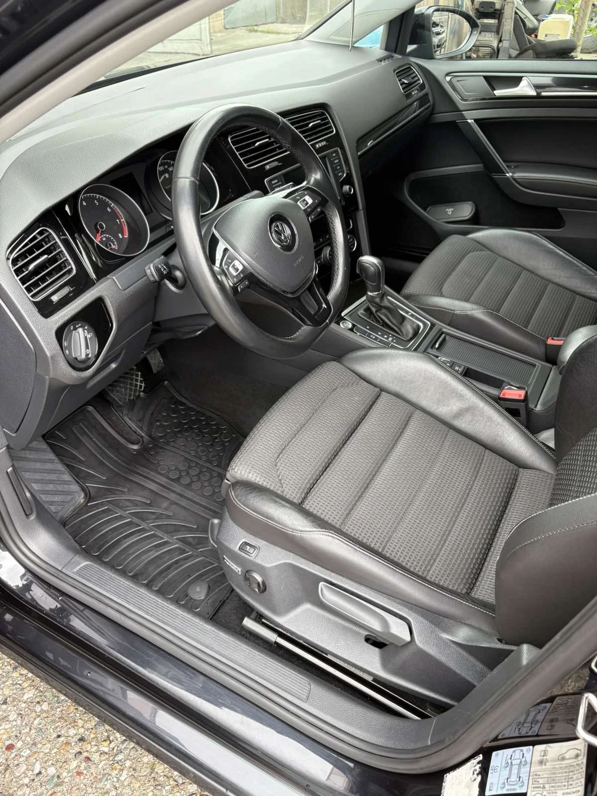 VW Golf  - изображение 6