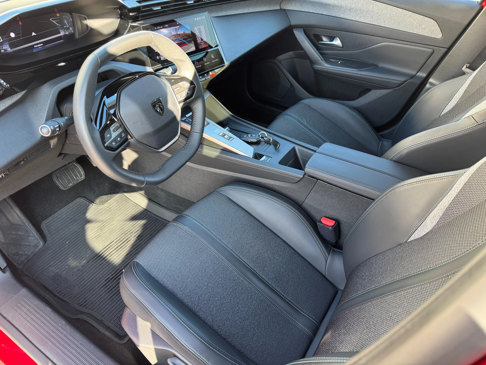Peugeot 308 ALLURE PACK 130 EAT8 - изображение 9