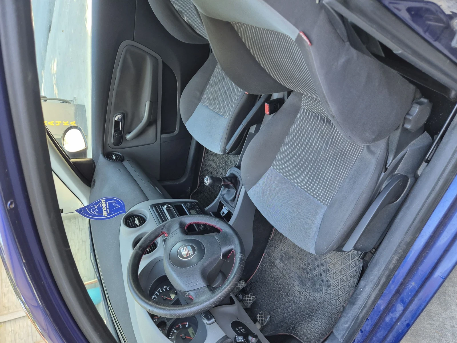 Seat Ibiza 1.4 газ/бензин - изображение 6
