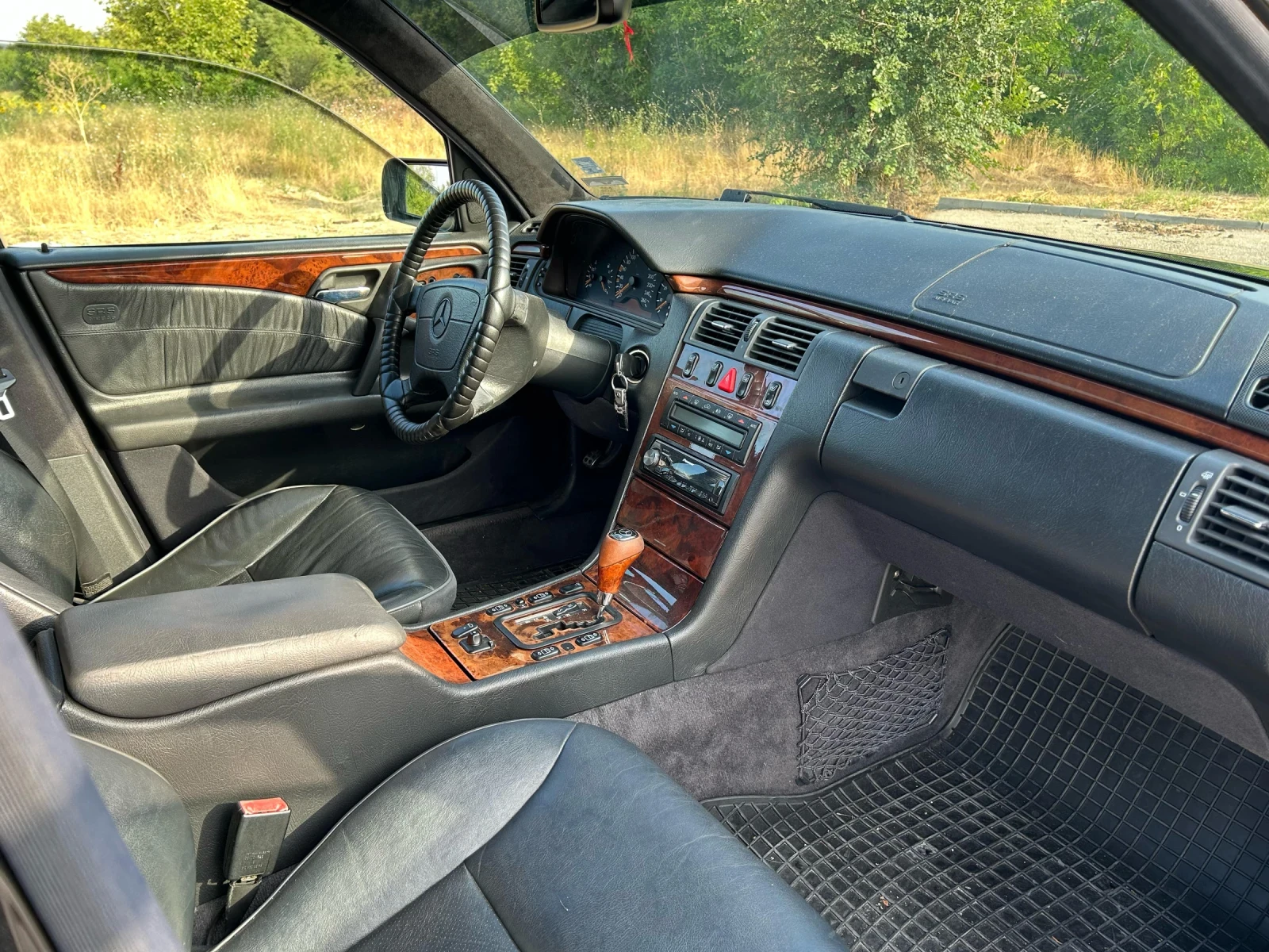 Mercedes-Benz E 430 430 - изображение 7