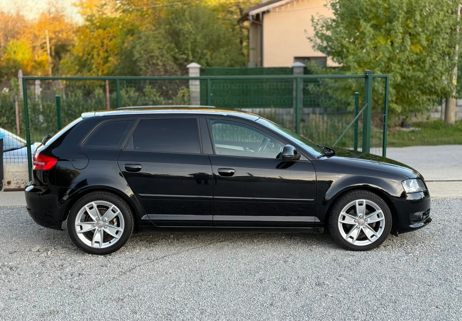 Audi A3 FACELIFT* 1.6TDI* 105кс* 17" ДЖАНТИ* КЛИМАТРОН - изображение 4