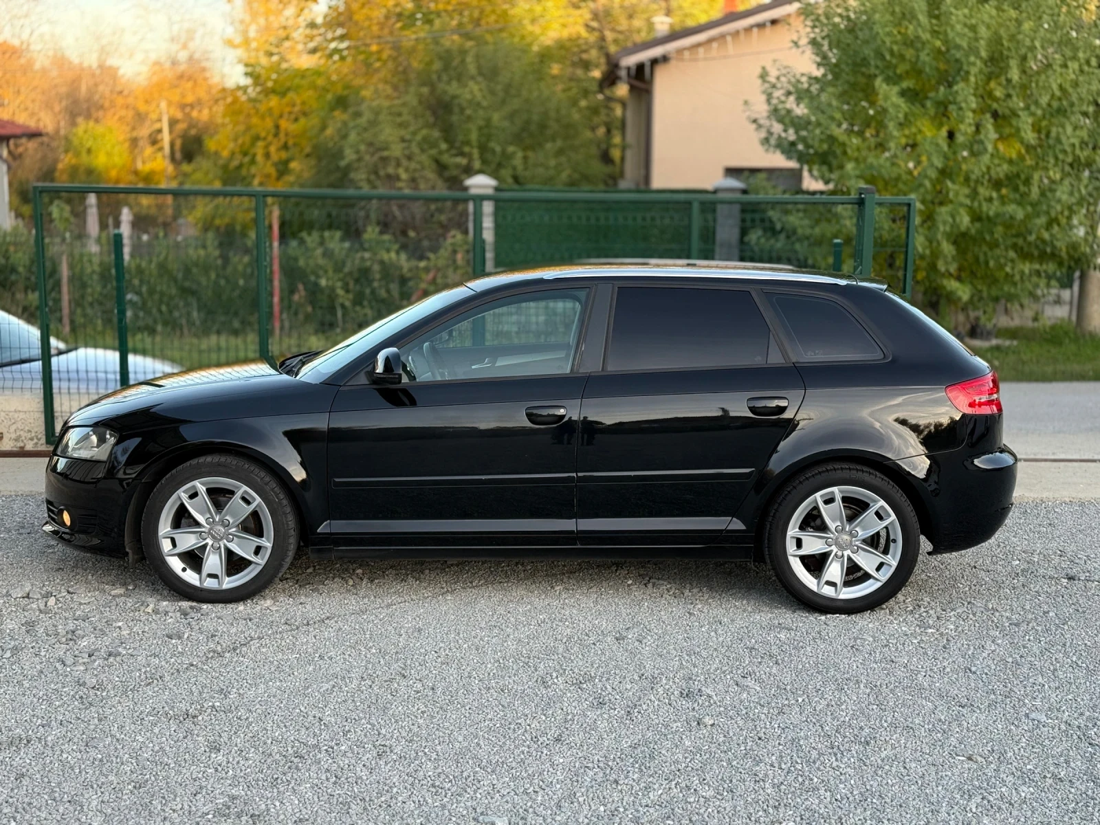 Audi A3 FACELIFT* 1.6TDI* 105кс* 17" ДЖАНТИ* КЛИМАТРОН - изображение 5