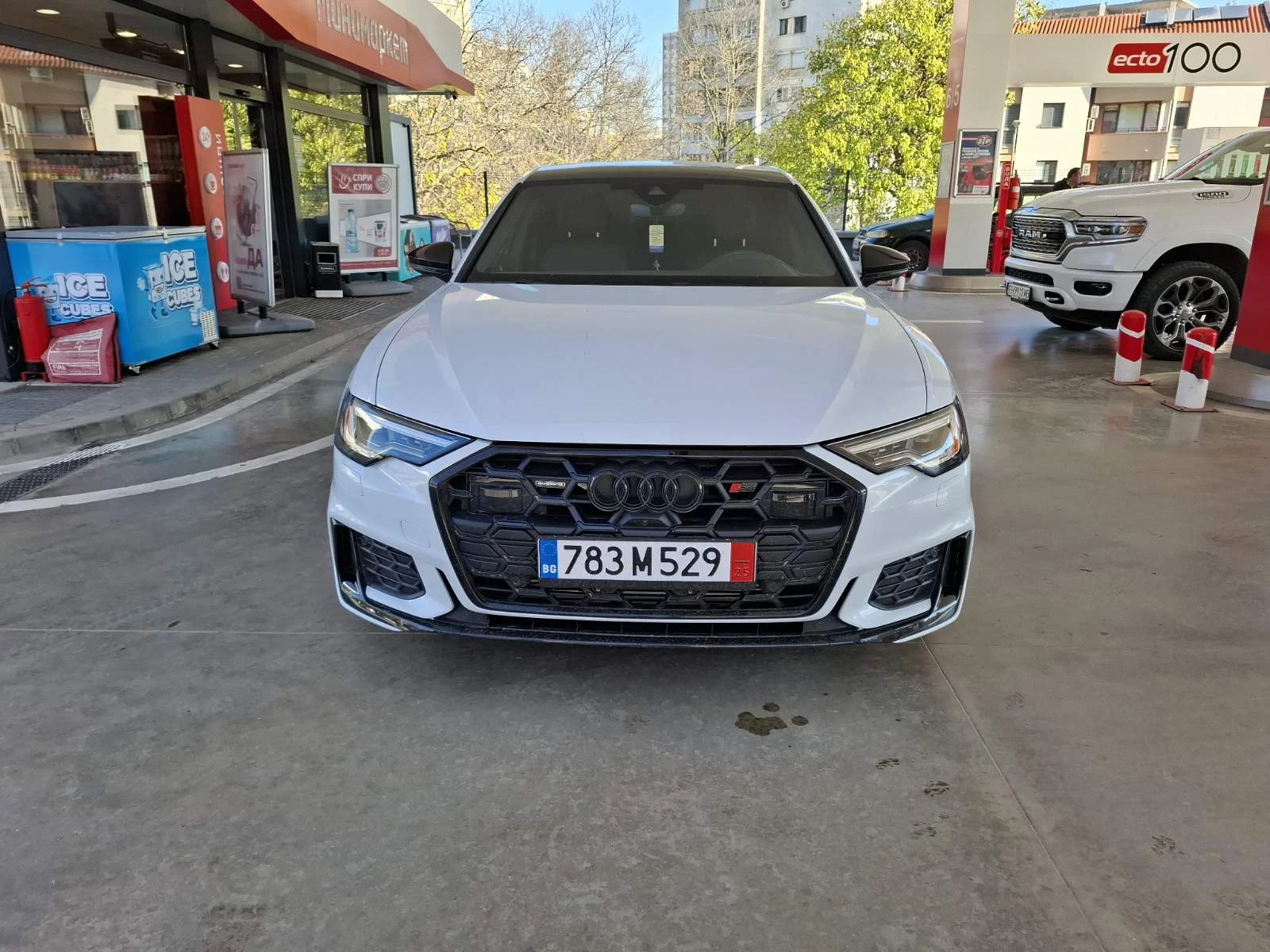 Audi A6 2.0 tfsi , Mild Hibrid, , Black Optik, Quatro - изображение 2
