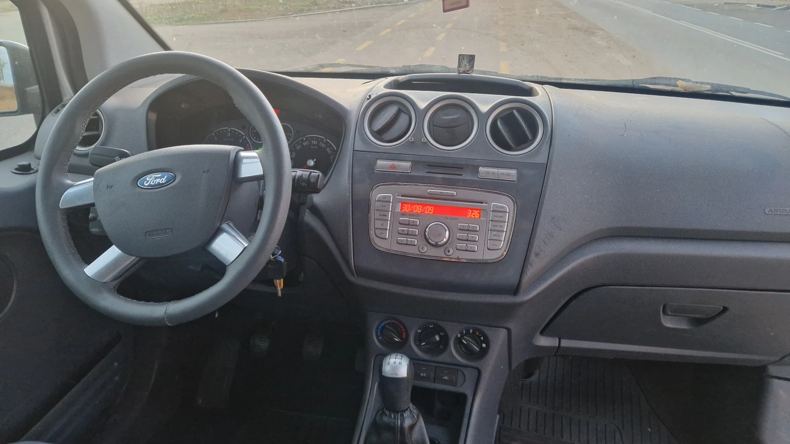 Ford Tourneo Connect 1.8TDCI | Mobile.bg   12