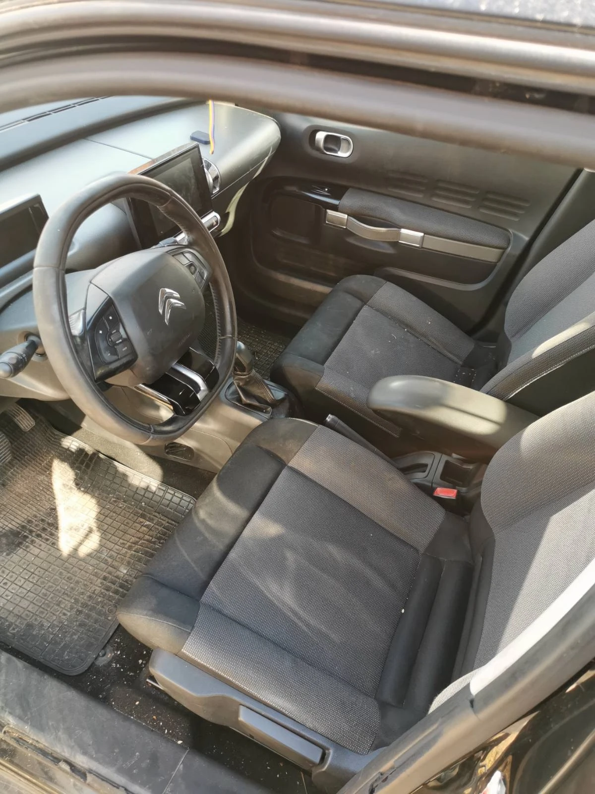 Citroen C4 Cactus 1.6 HDI - изображение 8