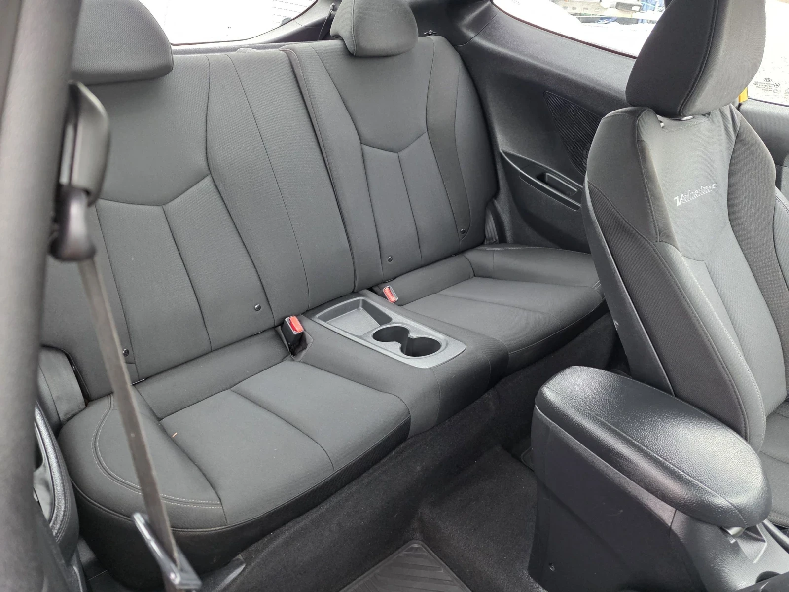 Hyundai Veloster  1.6Gdi 140k.s | Mobile.bg � ����������� 13