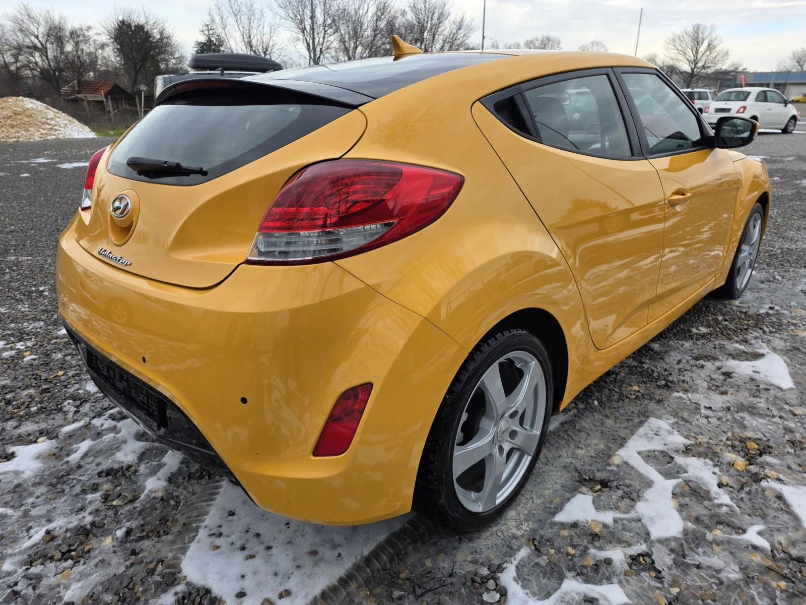 Hyundai Veloster  1.6Gdi 140k.s - изображение 6