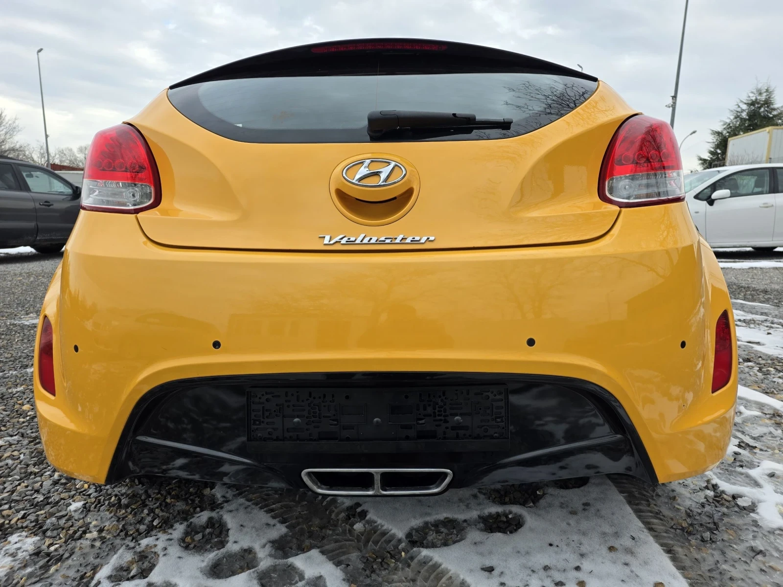 Hyundai Veloster  1.6Gdi 140k.s - изображение 7