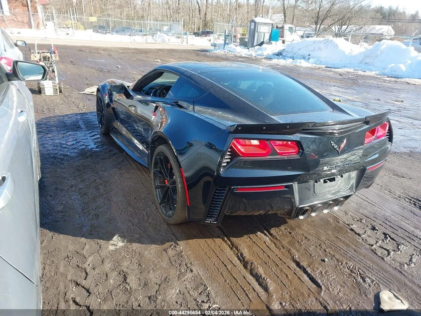 Chevrolet Corvette Grand Sport, снимка 3 - Автомобили и джипове - 53714712