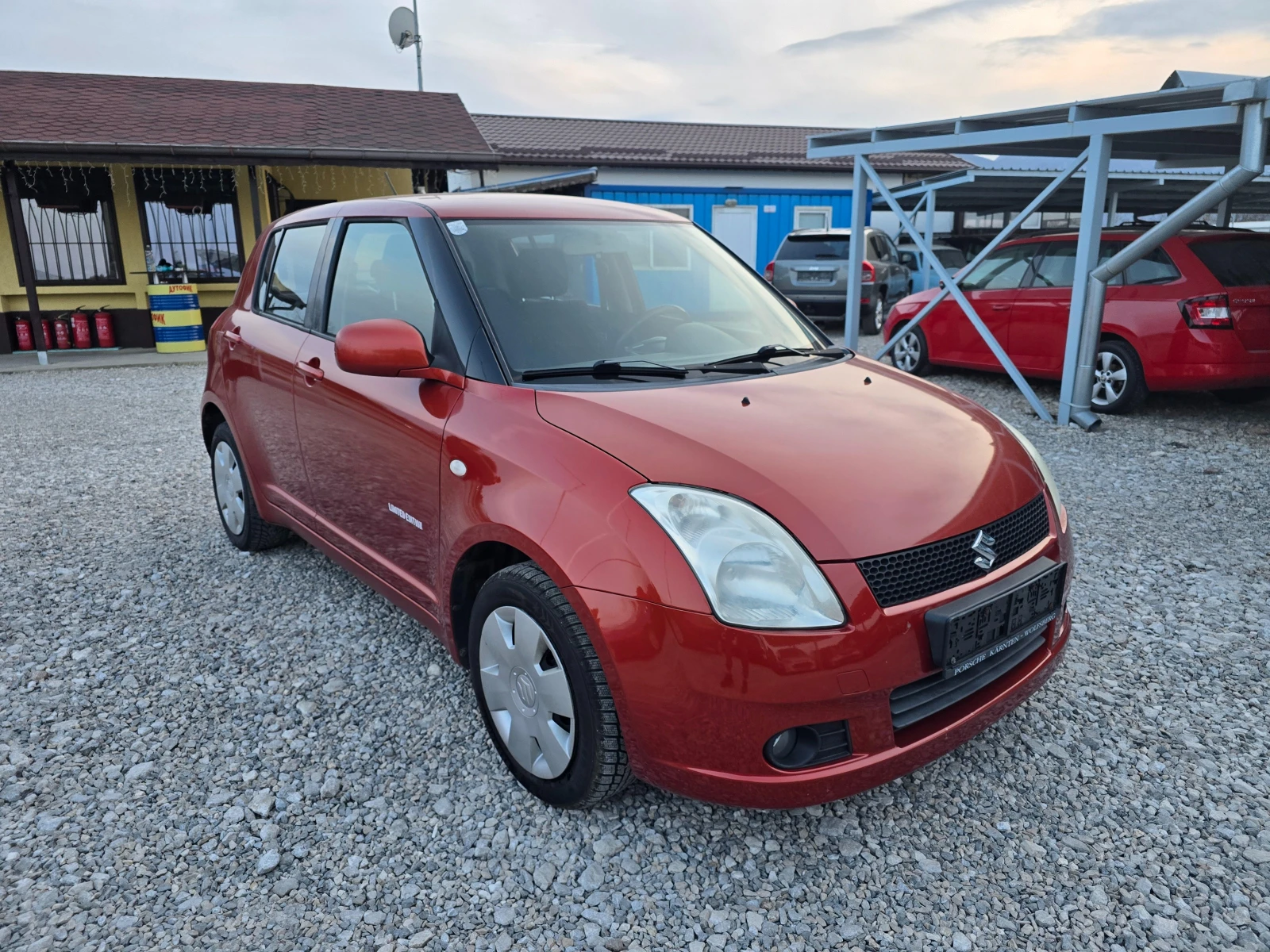 Suzuki Swift 1.3I КЛИМАТИК !! НОВ ВНОС !! 4X4 !!! , снимка 7 - Автомобили и джипове - 53921959