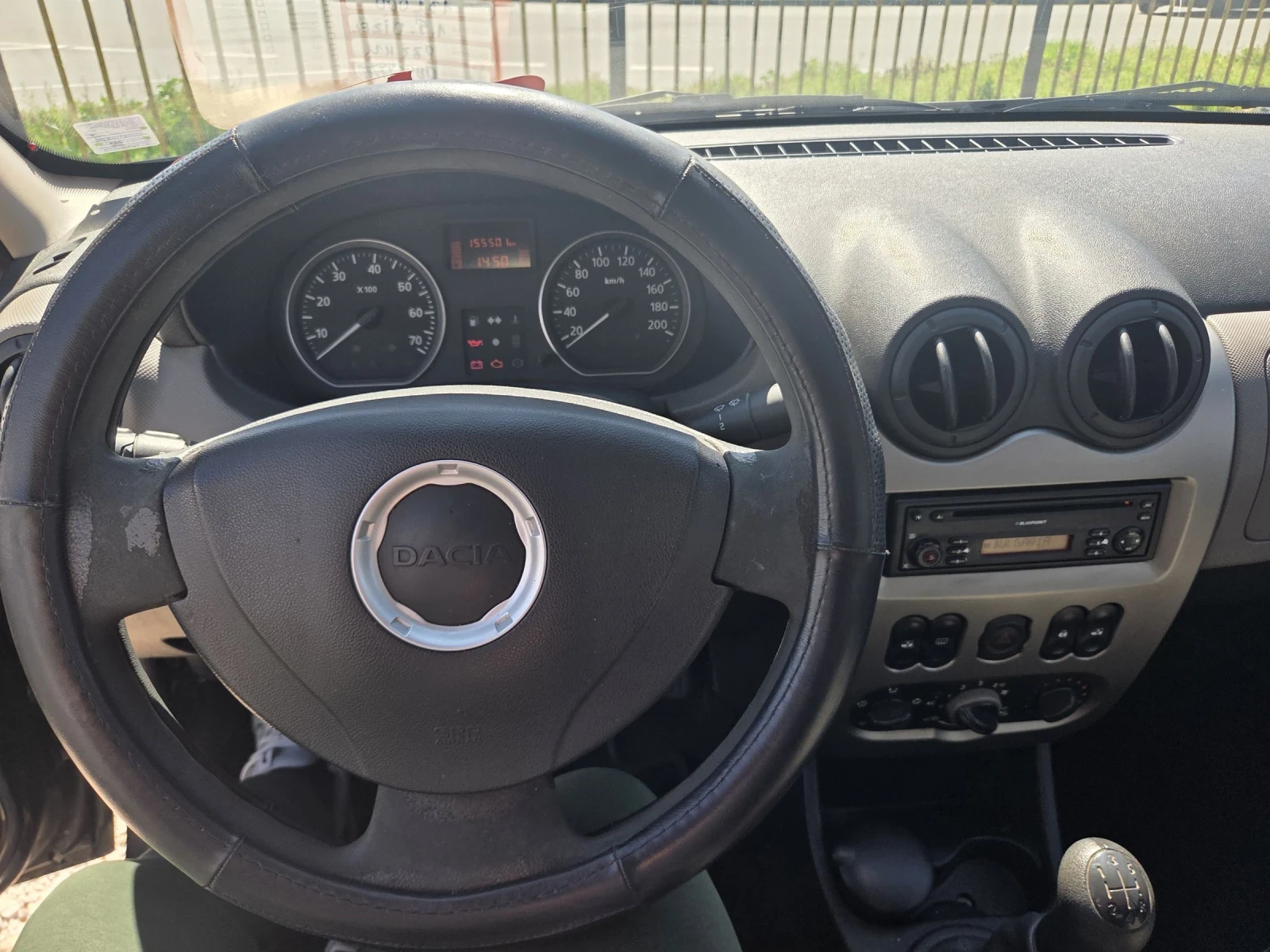 Dacia Sandero 1.5дизел 90кс.2007г, снимка 10 - Автомобили и джипове - 54127654