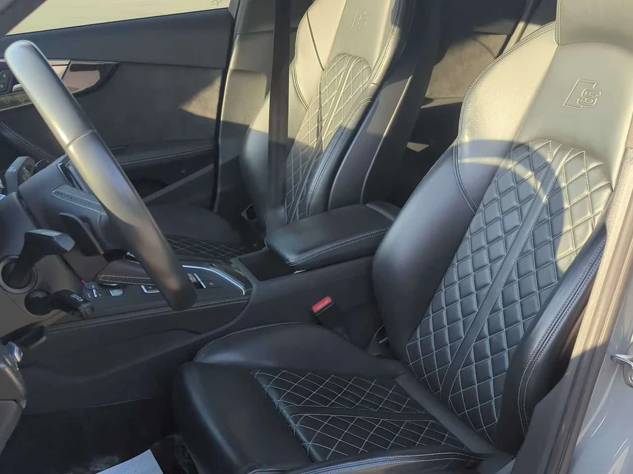 Audi S4 | Technik | DISTRONIC | B&O | , снимка 11 - Автомобили и джипове - 54412820