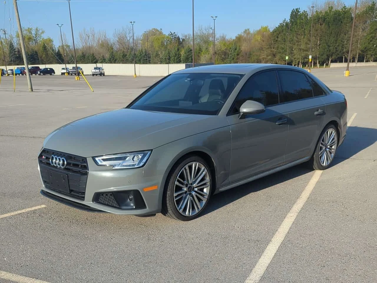 Audi S4 | Technik | DISTRONIC | B&O | 