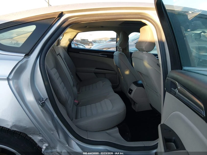 Ford Fusion Hybrid Se * КРАЙНА ЦЕНА* , снимка 8 - Автомобили и джипове - 54491275