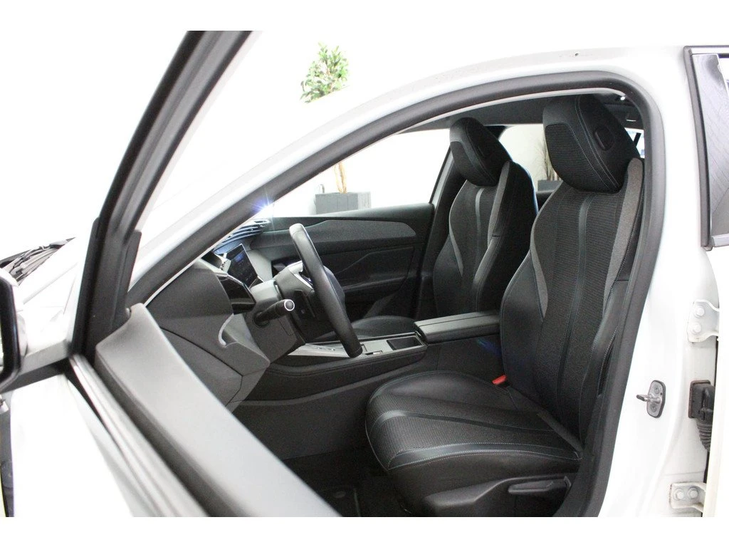 Peugeot 308 1.5 HDi ALLURE, снимка 8 - Автомобили и джипове - 54587469