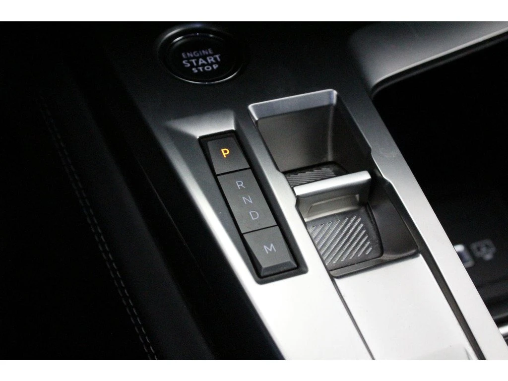 Peugeot 308 1.5 HDi ALLURE, снимка 15 - Автомобили и джипове - 54587469