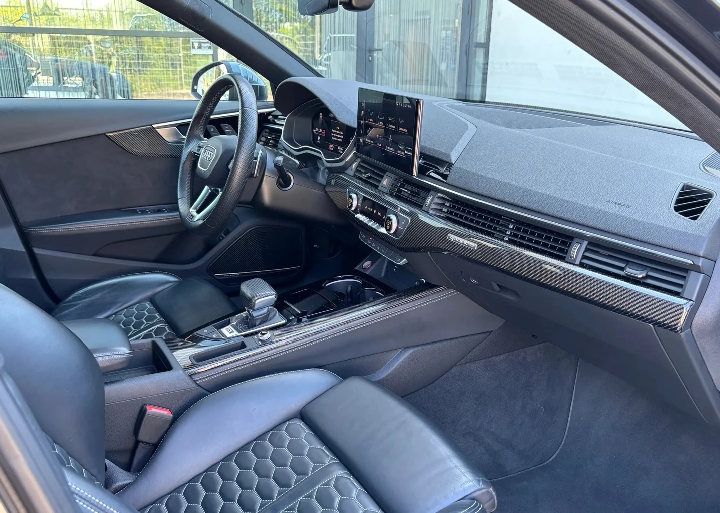 Audi Rs4 2.9 Avant Quattro, снимка 5 - Автомобили и джипове - 54632080
