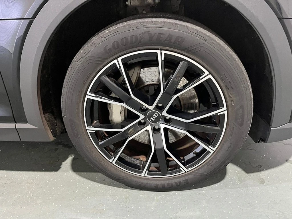 Audi E-Tron Лизинг, снимка 11 - Автомобили и джипове - 54852940