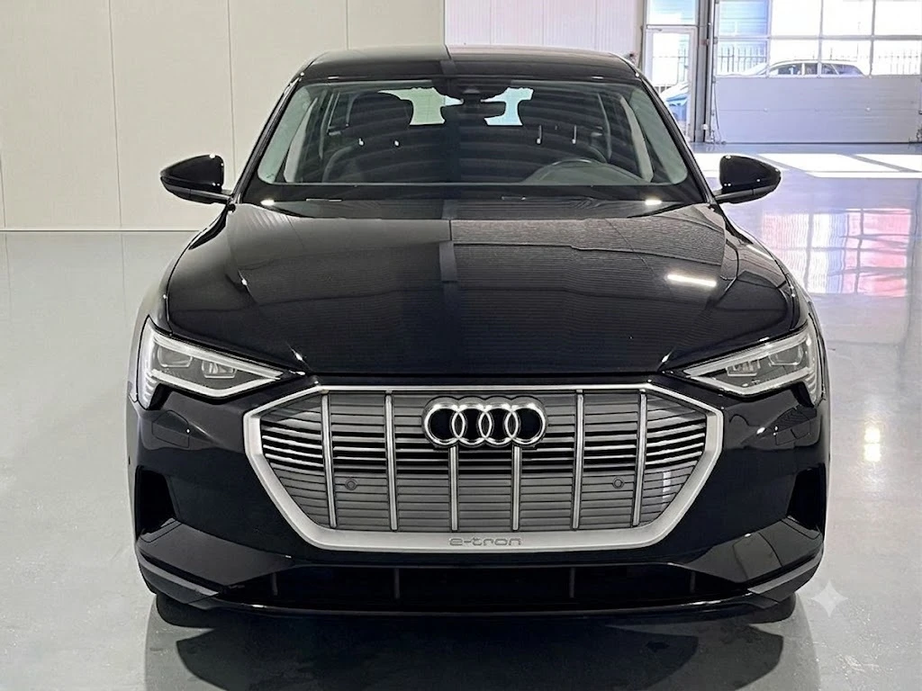 Audi E-Tron Лизинг, снимка 2 - Автомобили и джипове - 54852940