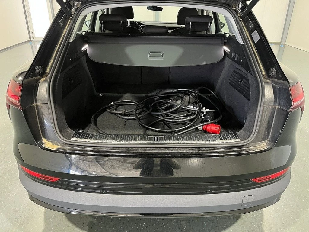 Audi E-Tron Лизинг, снимка 5 - Автомобили и джипове - 54852940