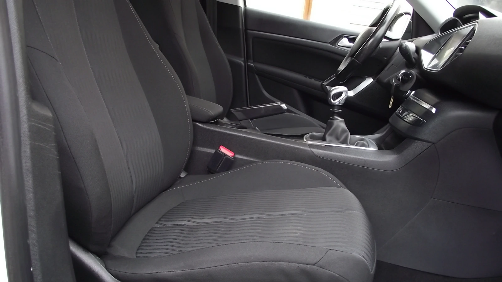 Peugeot 308 1.6.d.120.k.c.6.speed.navi., снимка 14 - Автомобили и джипове - 56160839