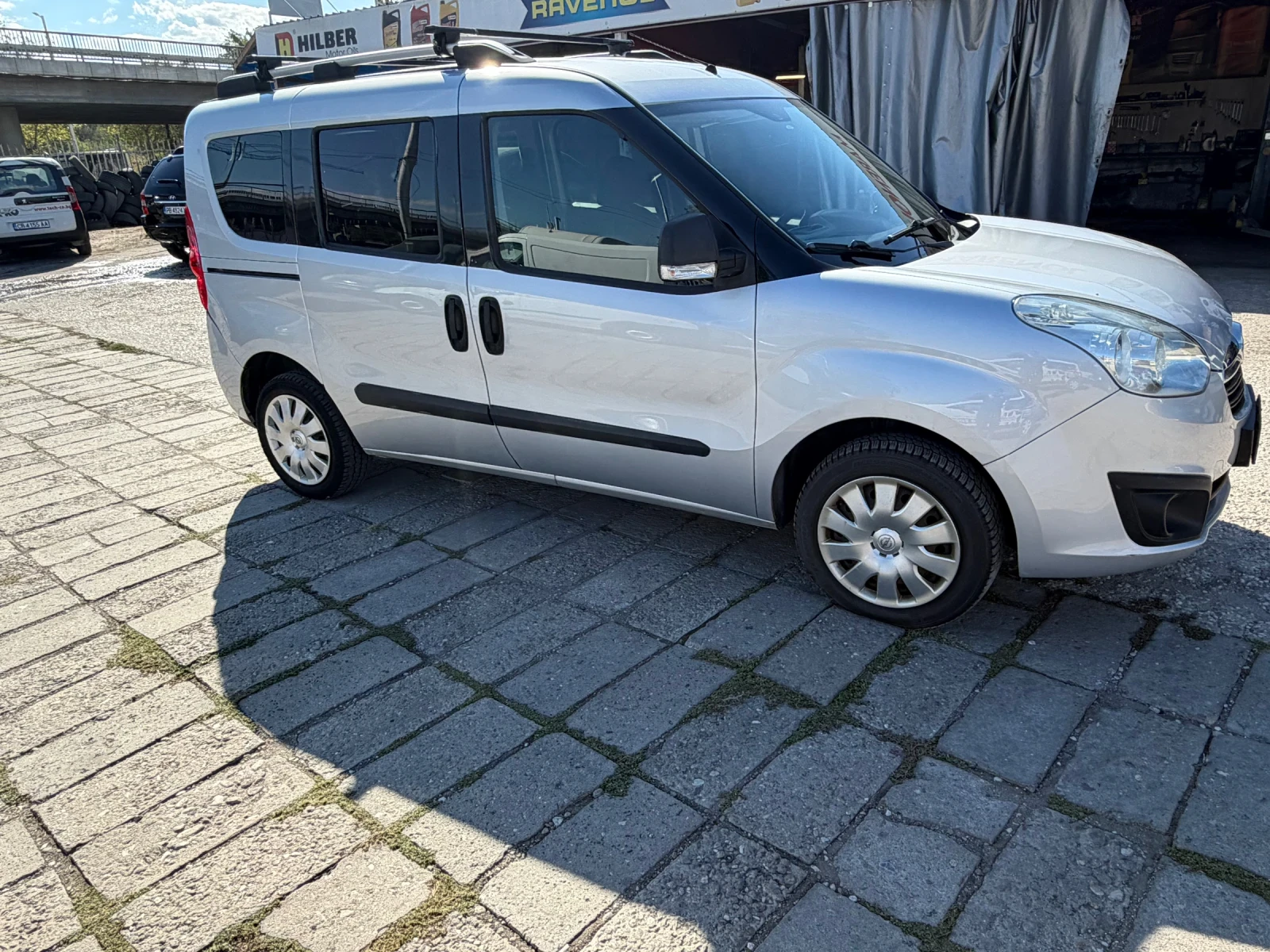 Opel Combo 1.4 eco FLEX, снимка 3 - Автомобили и джипове - 56214317
