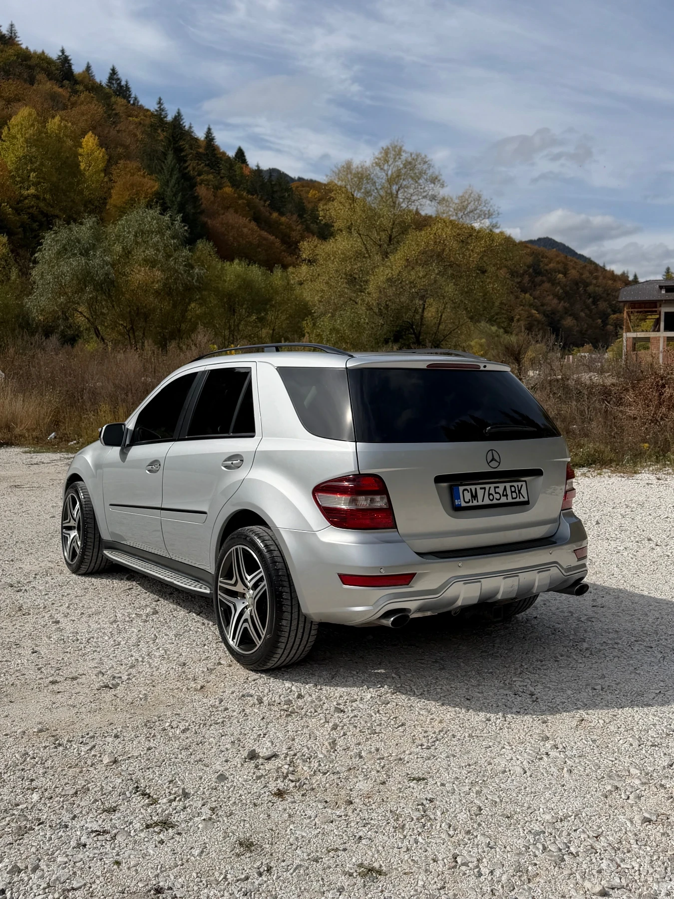 Mercedes-Benz ML 550 5.5, снимка 3 - Автомобили и джипове - 56247893