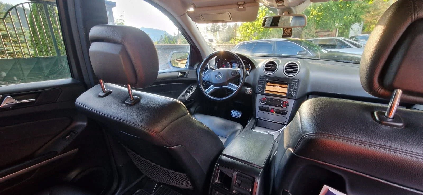 Mercedes-Benz ML 550 5.5, снимка 8 - Автомобили и джипове - 56247893